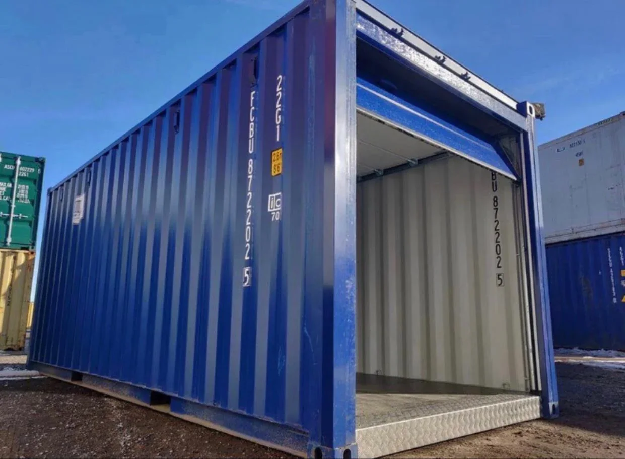 30-Fuß-Container mit blauem Garagentor – Bild 4