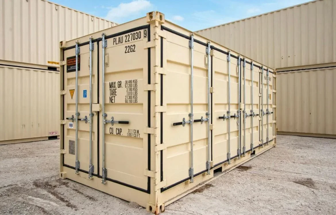 Neuer beigefarbener 20-Fuß-Container mit seitlicher Öffnung